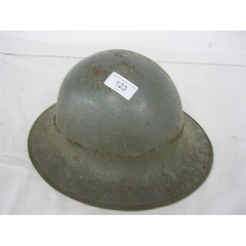 123 - A good quality Zuckermann helmet, WW2, with leather liner, size 7, dated 1941