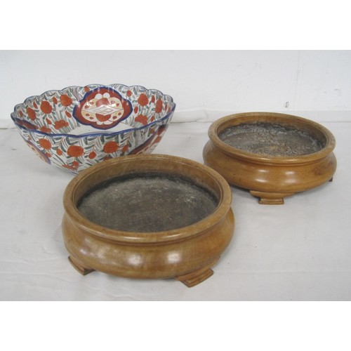 134 - A pair of Chinese style turned wood bowls (diameter 20cm, probably for plant plots), and a Chinese o... 