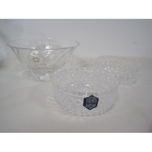 143 - A Cristal D'Arques ice bucket, a Dartington crystal footed bowl (diameter 14.5cm), a small Violetta ... 