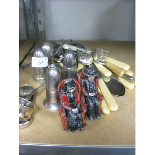 67 - Dalecraft cast iron Amish Salt and Pepper set along with several other cruet sets and a selection of... 