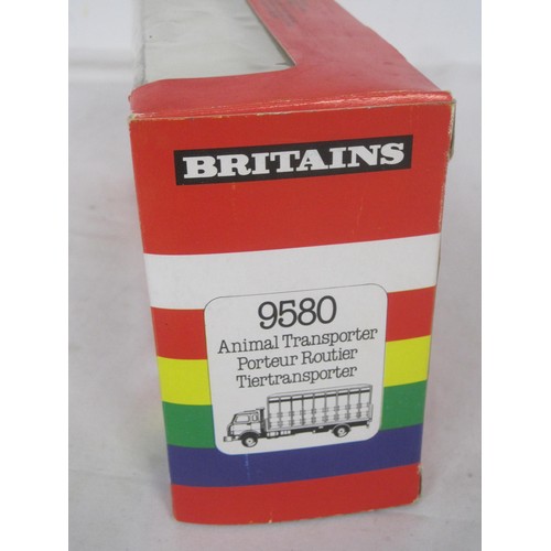 121 - Britains 9580 Animal Transporter, boxed. Light storage to box