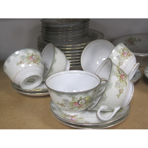 110 - A 40 plus dinning set of Japanese Swallow china in very good used condition .The set has eight dinne... 