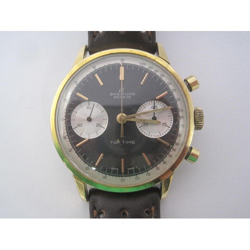 144 - A gentleman's gold-plated Breitling Top Time ref: 2000 'reverse panda' chronograph wristwatch. No bo... 