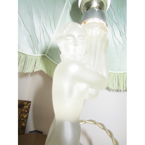 40 - A Walther and Sohne art deco lady lamp in good condition .No chips or crack visible upon inspection