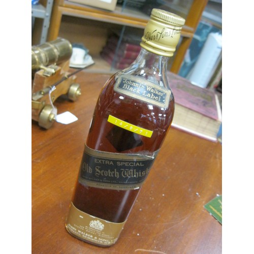 108 - A 70cl bottle of Johnny Walker Black Label, purchased in 1971, level good