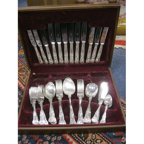 106 - Canteen of Kings Pattern Cutlery