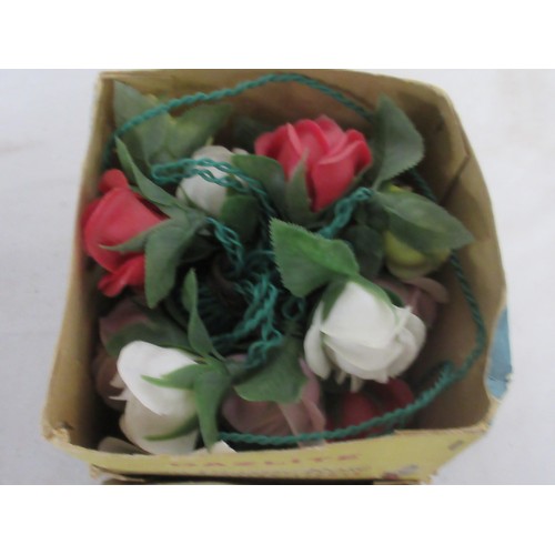 173 - Two sets of vintage Christmas lights, including boxed Dazlite Plastic Rose