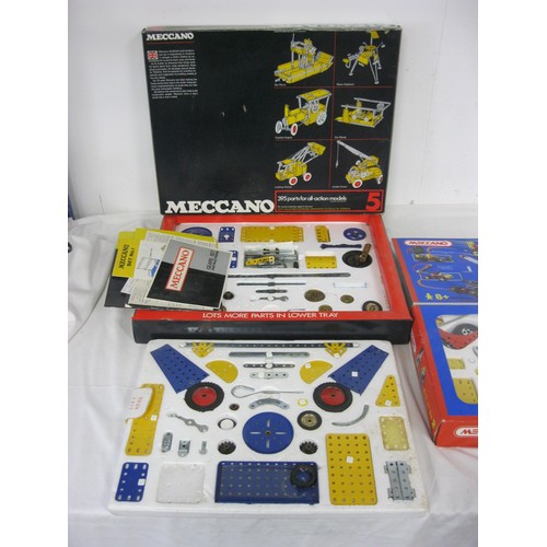 136 - Meccano Evolution 2 box set, a Meccano 5 box set, a Magic Rainbow Gravity Graph, and two board games... 