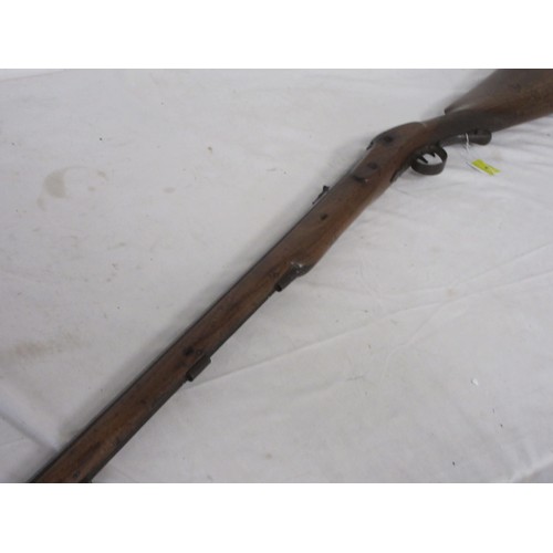 3 - 514 A 19th century muzzle loading percussion rifle a/f. Overall length 113cms.