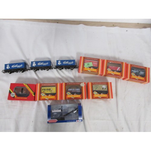 Lot 32        