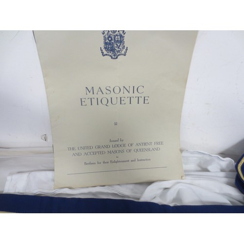 39 - Freemasonry - a masonic apron for Surrey, and various masonic books, The Oxford Ritual of Craft Free... 