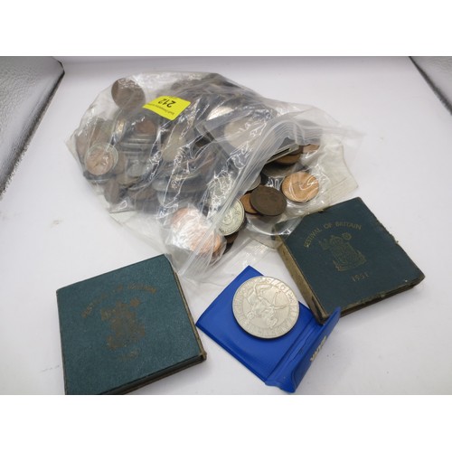 212 - A bag of mixed world coinage including a 1971 Eisenhower $1, various commemoratives etc.