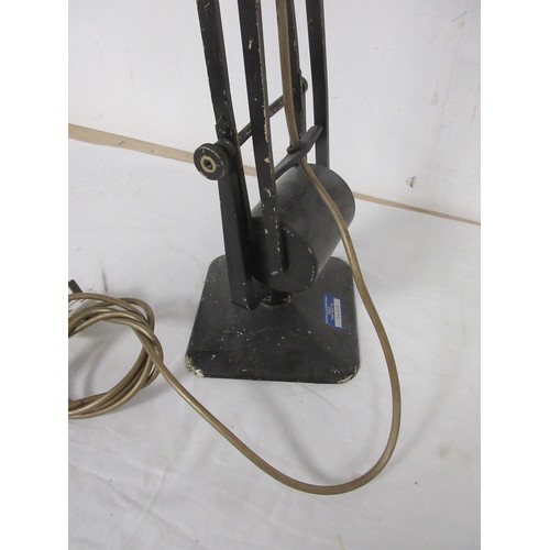 27 - An antique Hadrille & Horstmann of Godalming engineer's lamp with counterweight, the whole in very n... 