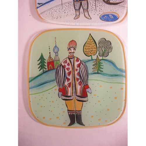 110 - A set of four Fragonard  Parfumeur 'Great Northern' glass plates, each approx. 15cm x 15cm