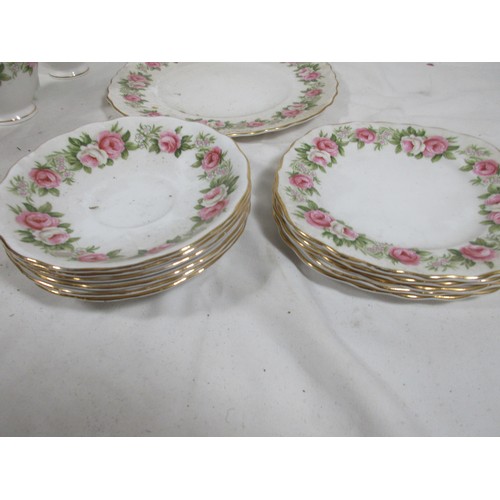 137 - Colcough Aviemore pattern 6 cups saucers , 5 side plates and cake plate all as per pictures