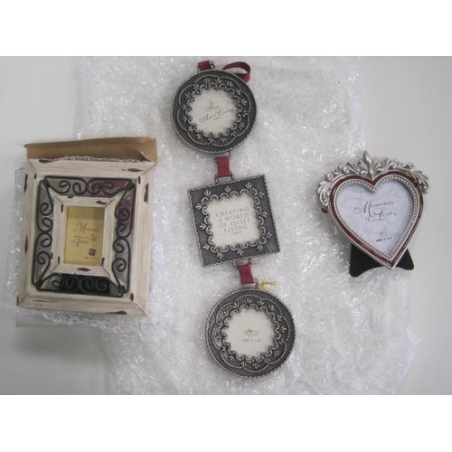 153 - Seven Russ brand photograph frames, (Country Cottage Collection, Fine Art of Living etc), in origina... 