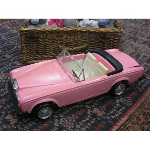 171 - A wicker hamper containing new Tatty Teddy bears and a Barbie Rolls Royce car