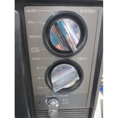 32 - A JVC VH214PSW Video Monitor multi-standard PAL, SECAM & NTSC