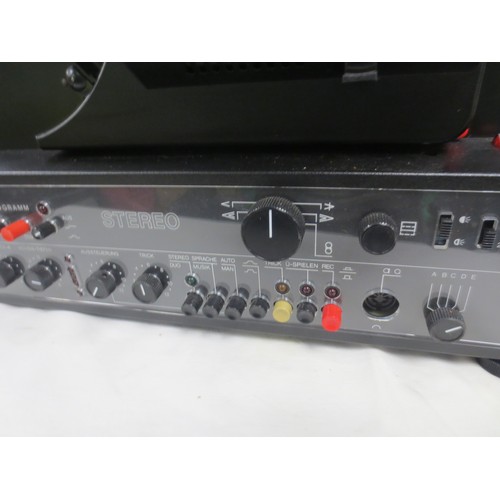 24 - A Norris 840 8mm Projector