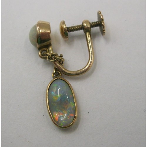 11 - One gold and opal screw-fasten pendant earring, gross approx. 1.9g,  acid test positive for 9 carat ... 