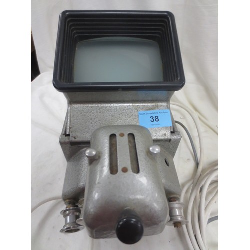 38 - A Vintage Muray CA 8/16mm Auto Film Splicer