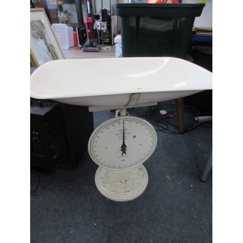 Lot 76        