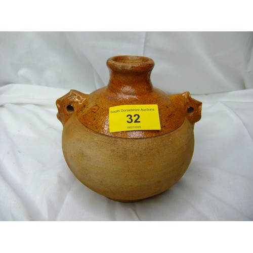 Lot 32        