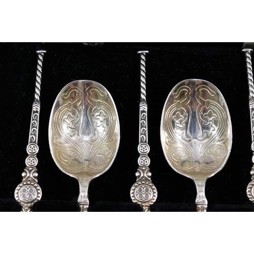 102 - A set of six 20th century anointing spoons, Birmingham 1963, 10.9cm long, combined weight 2.21ozt, 6... 