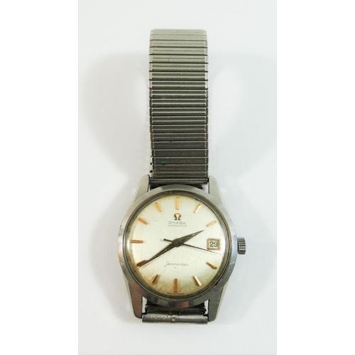 219 - A 1960's gentlemans Omega Seamaster Automatic wrist watch, the silvered dial, with date aperture, gi... 