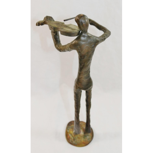 313 - A 20th century abstract bronze sculpture of a male violin player, 26.5cm high