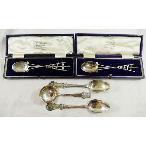 56 - A collection of five Scottish silver spoons, comprised of a pair of Victorian queens pattern teaspoo... 