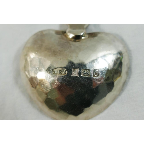50 - An Art Nouveau style silver caddy spoon, Birmingham 1990, by A E Jones, 8.2cm long, 0.96ozt, 30g