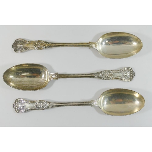 104 - A Edwardian part set of Queens pattern silver cutlery, London 1903 by W Hutton and Sons Ltd, compris... 