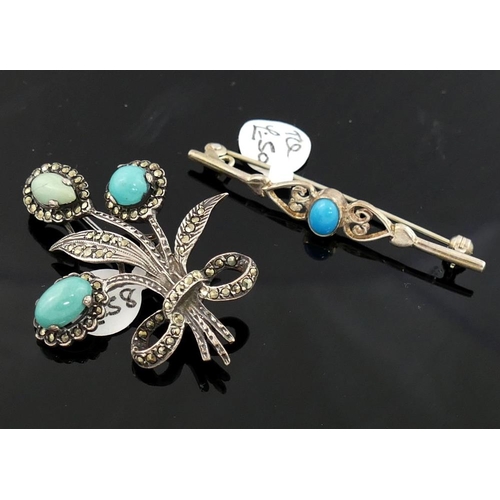 235 - A selection of turquoise set jewellery comprised of an openwork pendant, two rings and four brooches... 