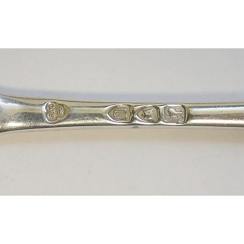 100 - A set of late 19th century silver rats tail pattern cutlery, London 1895, comprised of six table spo... 