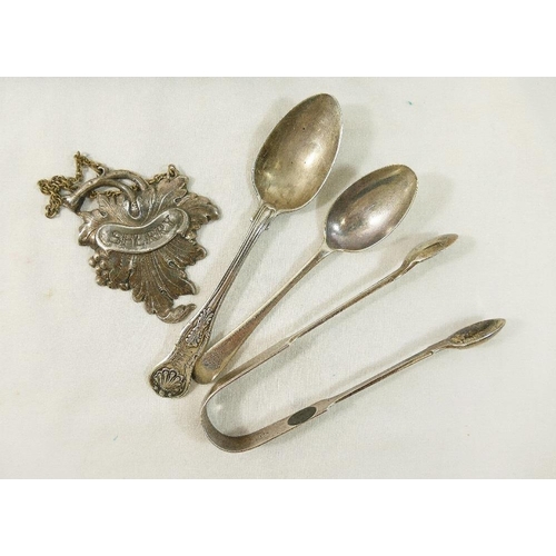 124 - A pair of silver fiddle pattern sugar tongs, London 1897, and two silver teaspoons, combined weight ... 