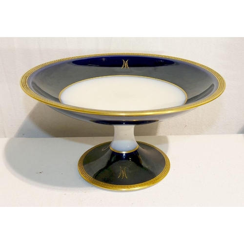 248 - A Georges Rovand Paris porcelain part dinner service including small two-handled bowls and stand, a ... 