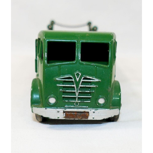 307 - A Dinky Supertoys 905 Foden flat truck with chains, 18.5cm long, boxed, and a Mattel Dinky Supertoys... 