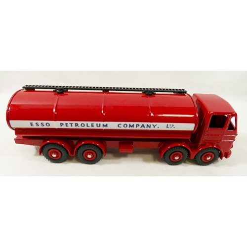 307 - A Dinky Supertoys 905 Foden flat truck with chains, 18.5cm long, boxed, and a Mattel Dinky Supertoys... 