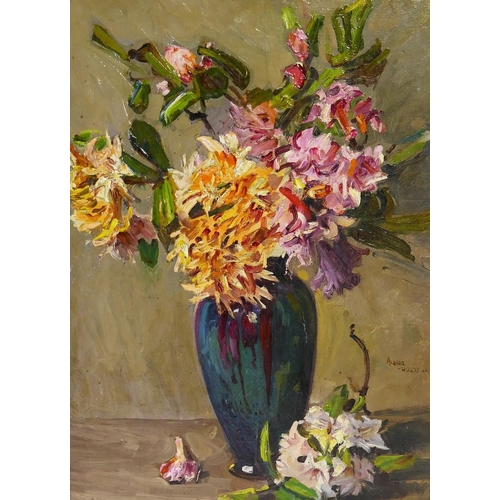 395 - Albert Woods (1871-1944), still life of flowers in a vase, signed lower right and indistinctly dated... 