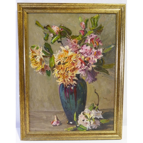 395 - Albert Woods (1871-1944), still life of flowers in a vase, signed lower right and indistinctly dated... 