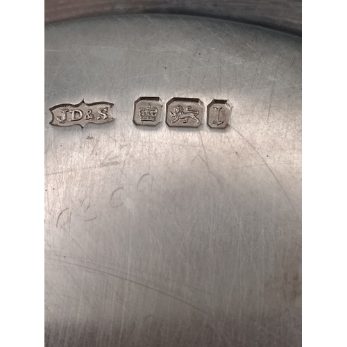 45 - Sterling Silver Round Dish / shallow bowl with Shaped Edge - 76 grams
James Dixon & Sons Ltd... 