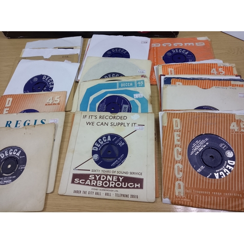 54 - Vintage vinyl records job lot mainly Deca records