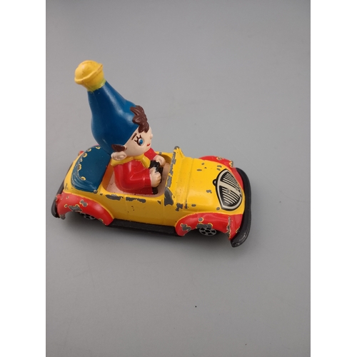 145 - Vintage Walt Disney series Matchbox cars etc bugs bunny noddy mickey mouse