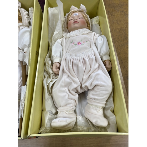 128A - A box doll