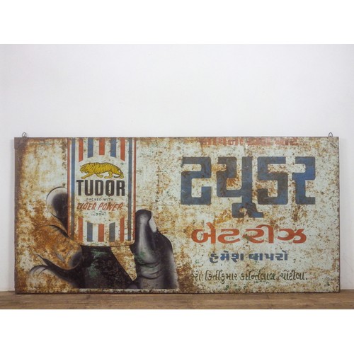 40 - Very large Indian metal advertising sign.

Dimensions: Width- 175 cm, Height- 85 cm