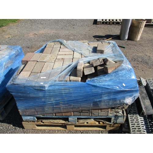 61 - A pallet of brick pavers