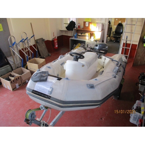 42 - An Avon Rover 280 RIB with Yamaha 9.9hp four stroke outboard engine and trailer
Ship Length: 2.8mtr
... 