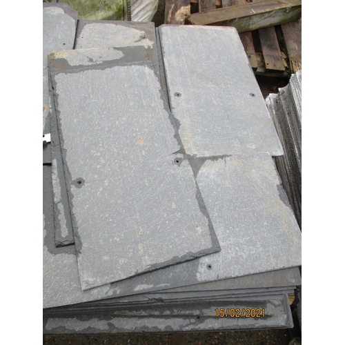 78 - Two pallets of roofing slates