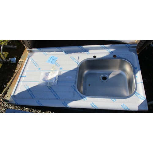 45 - A stainless steel sink and drainer (new)